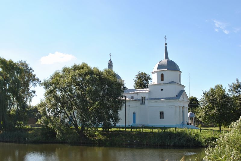 Ічня. Спасо-Преображенська церква